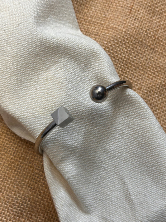 Casablanca Hinge Bracelet