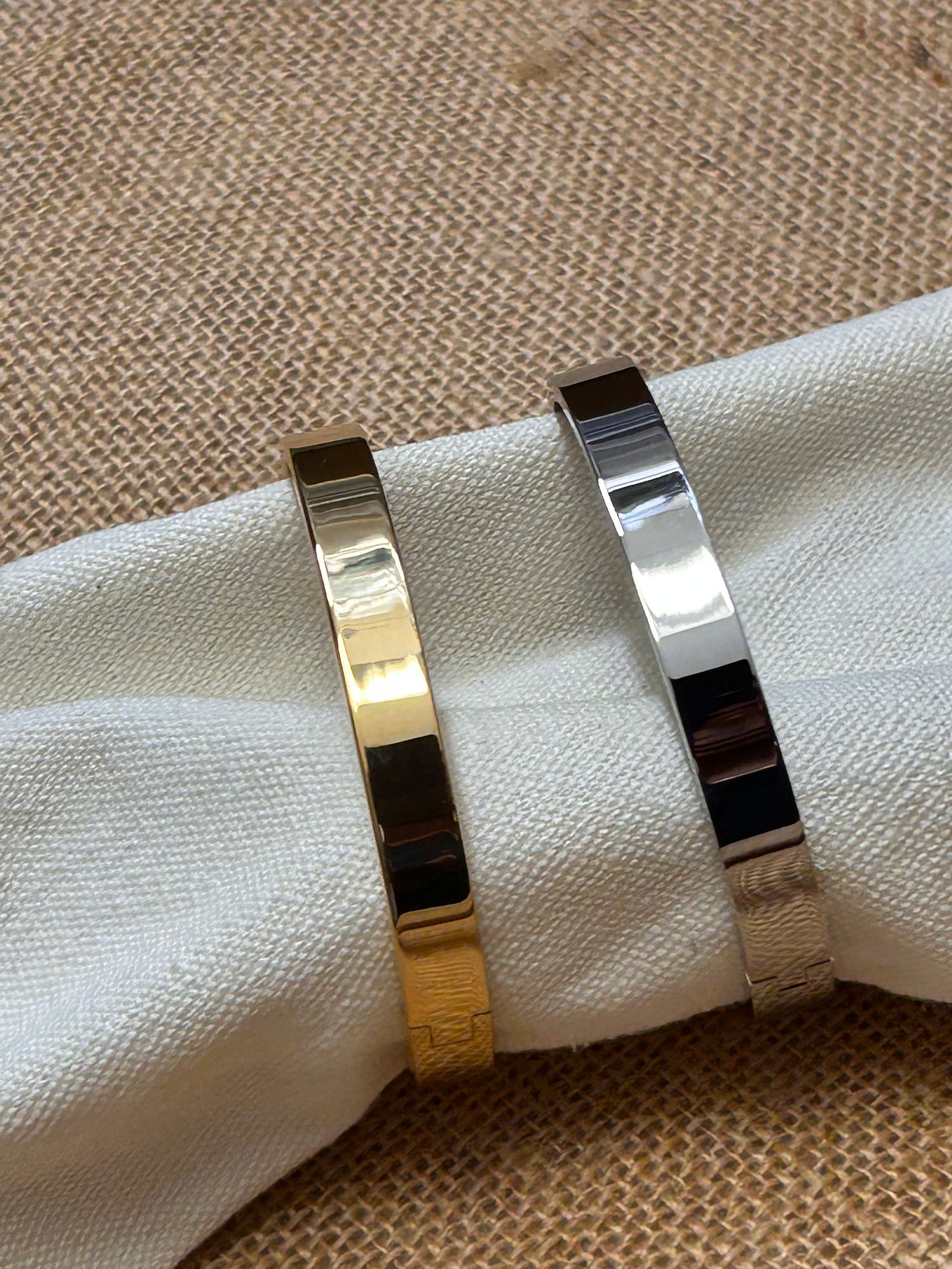 Rio Bangle