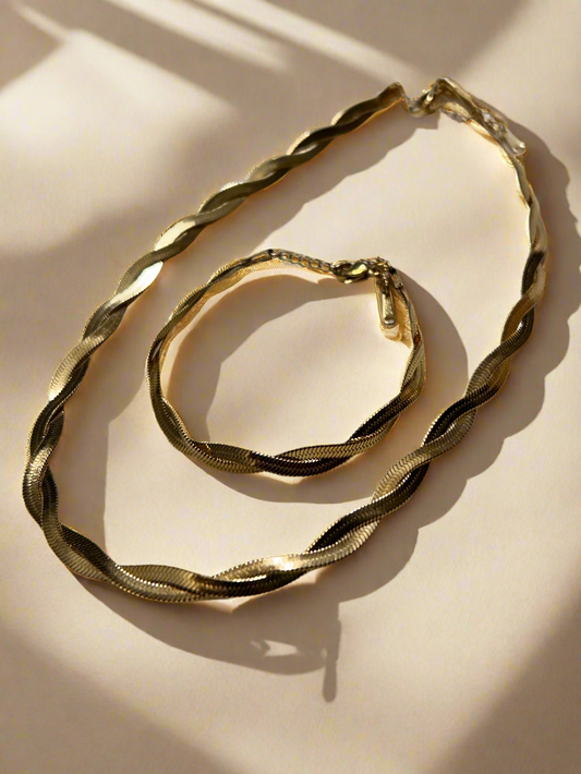 Roman Necklace